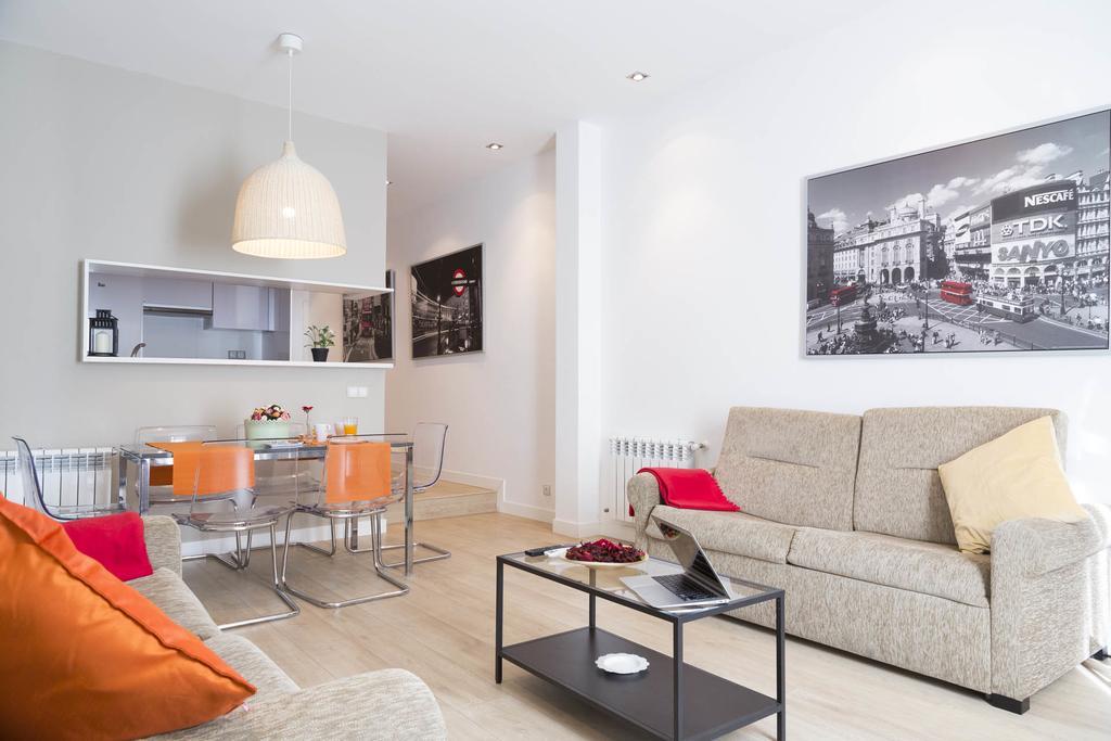 Smartrental Madrid Gran Via Apartments Bagian luar foto