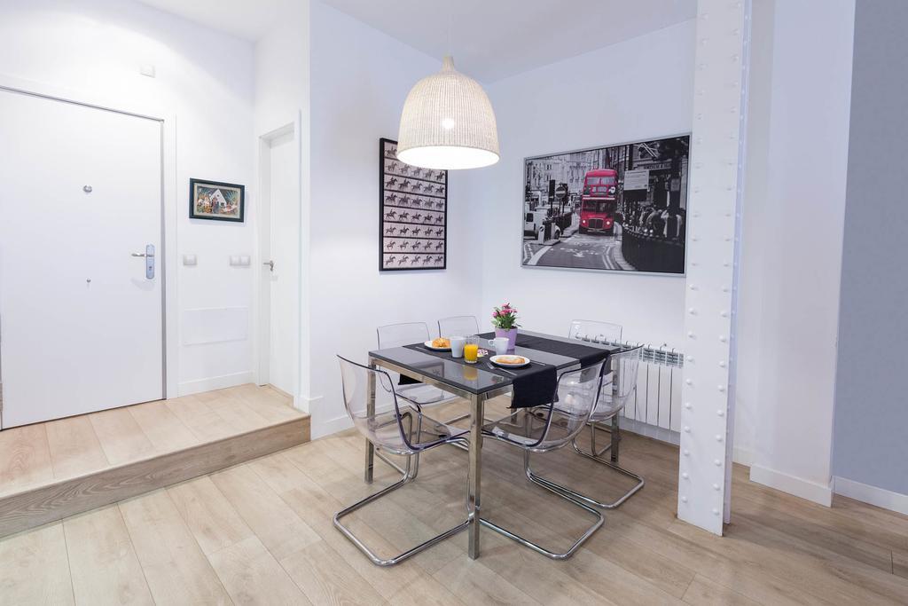 Smartrental Madrid Gran Via Apartments Bagian luar foto