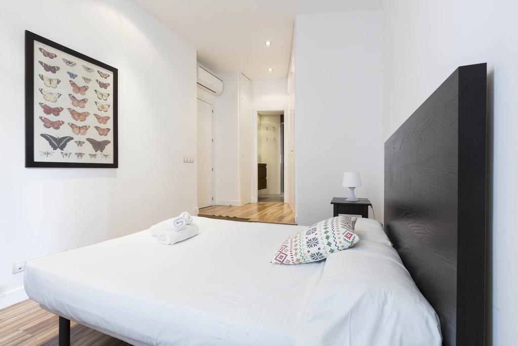 Smartrental Madrid Gran Via Apartments Bagian luar foto