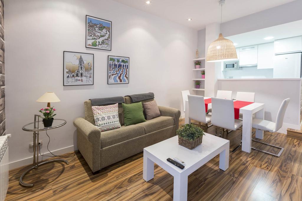 Smartrental Madrid Gran Via Apartments Bagian luar foto